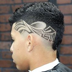 Revolução Estilística: O Fenômeno do Freestyle nas Barbearias&nbsp;Modernas